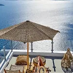 Hotel U & Me Fira (Santorini)