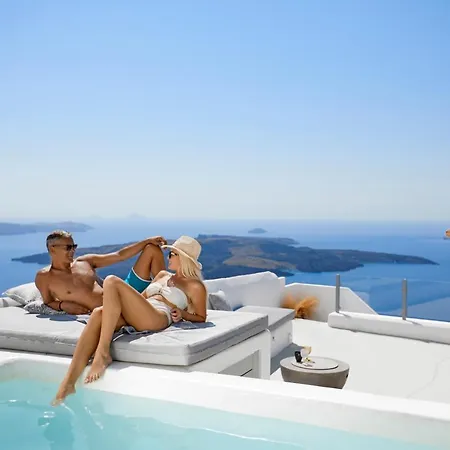 U & Me Hotel *
