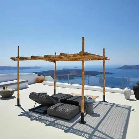 U & Me Hotel *