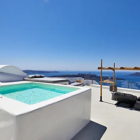 U & Me Fira (Santorini)