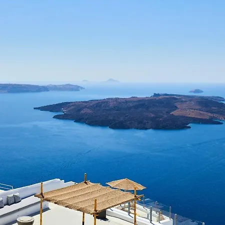 U & Me Hotel Fira (Santorini)