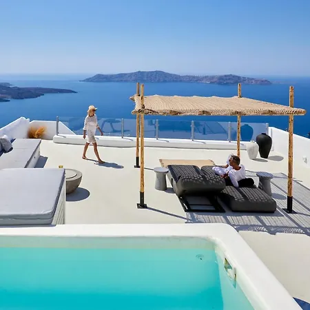 Hotel U & Me Fira (Santorini)