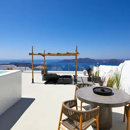 U & Me Hotel