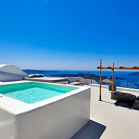Hotel U & Me Fira (Santorini)