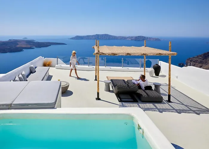 Hotel U & Me Fira (Santorini)