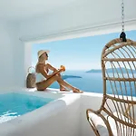 Hotel U & Me *
