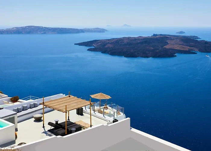 Hotel U & Me Fira (Santorini)